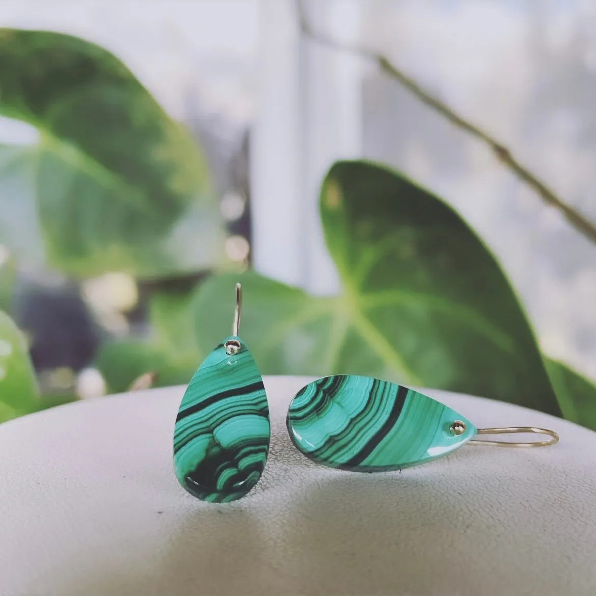 14k Midi Malachite teardrops earrings