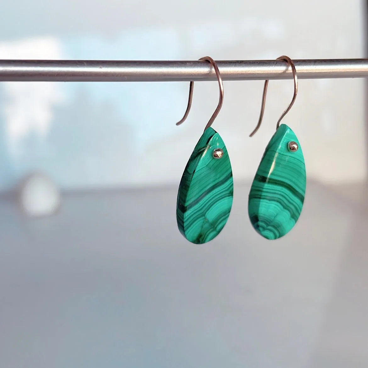 14k Midi Malachite teardrops earrings