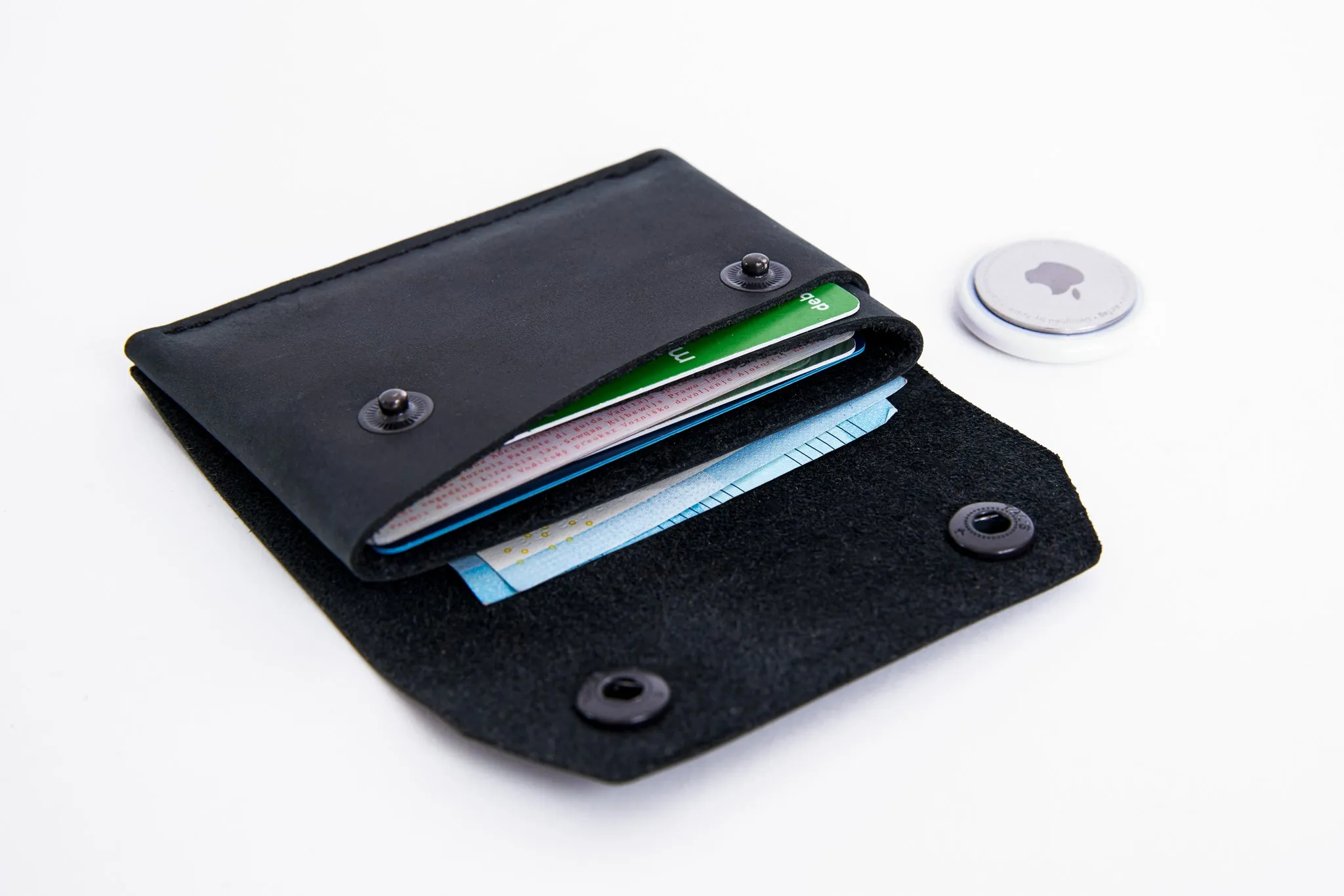 AirTag Wallet - Card Holder | CLASSY BLACK