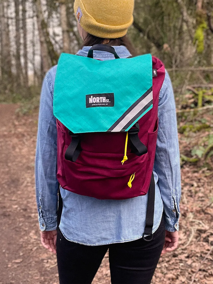 Belmont Backpack 22L