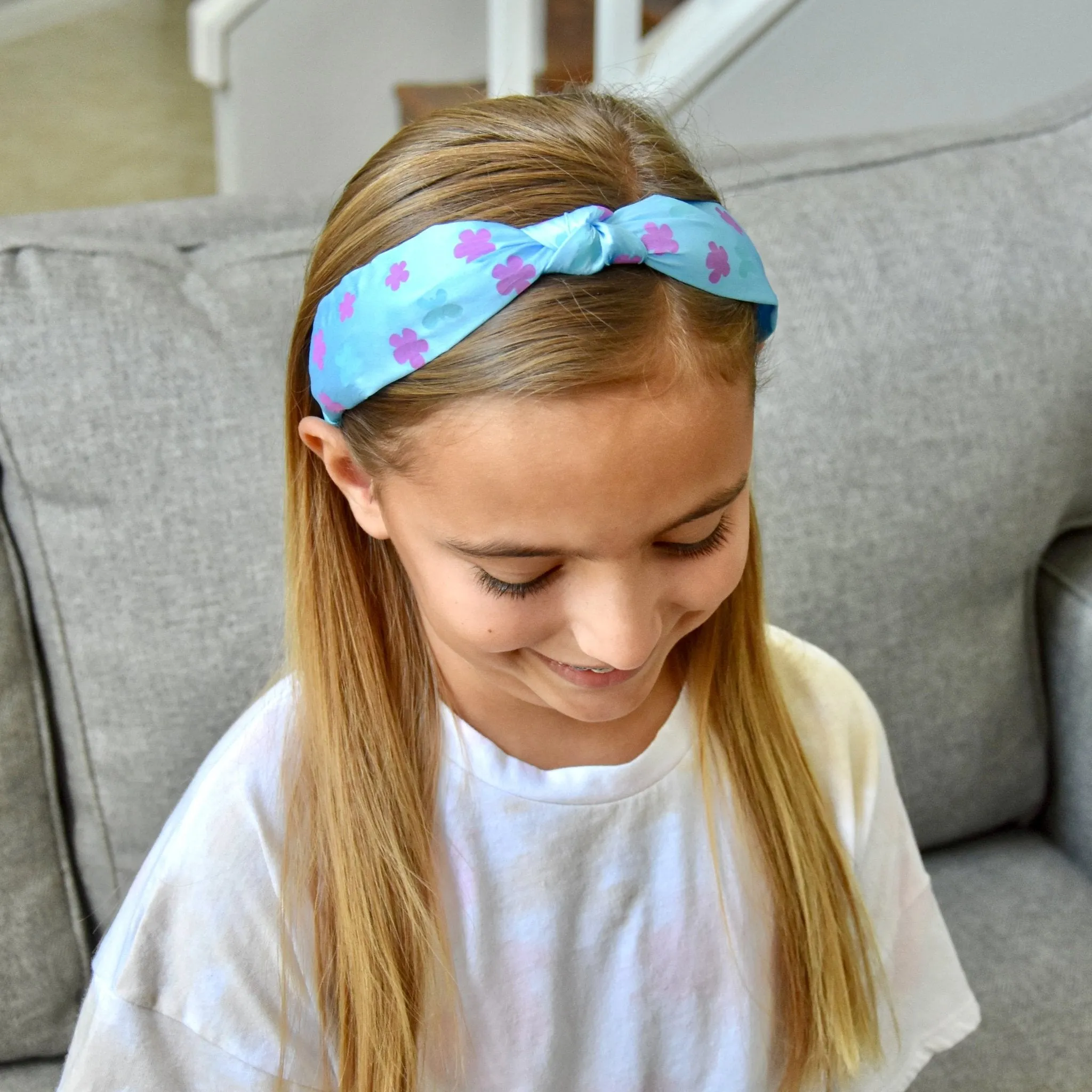 Color-Changing UV Ink Knot Headband