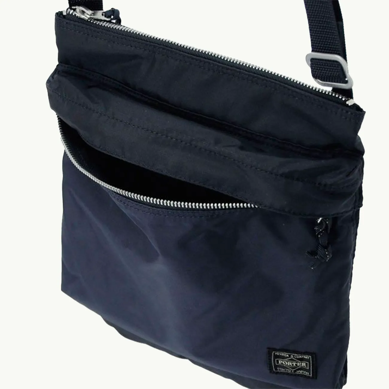 Force Shoulder Bag - Navy